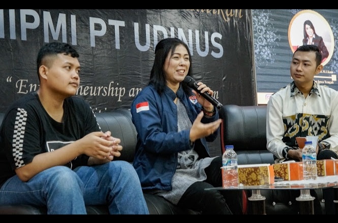 Di Kampus PT Udinus, Ketua Geomaritim Jateng Zhaza Bicara Inovasi Dunia Maritim Bagi Mahasiswa