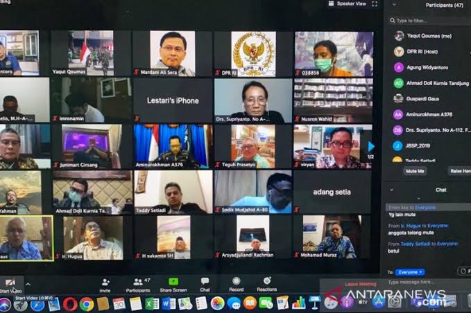 Rapat Online, Komisi II DPR RI Sepakati Tunda Pilkada Serentak