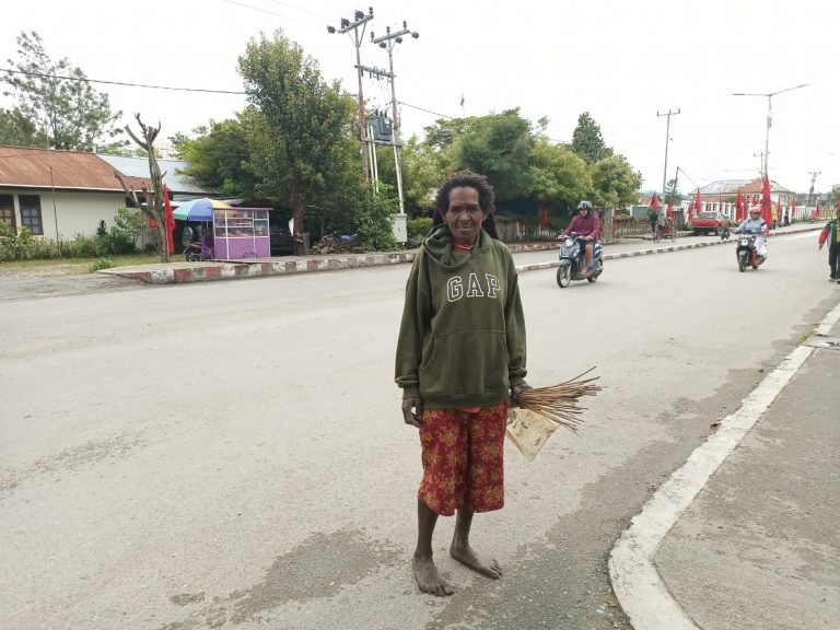 Menjadi Kunci kebersihan, Mama Ester dan kelompok Kebersihan Kota Wamena