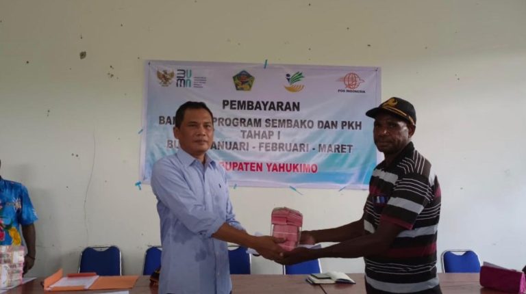 Lebih Dari 26 Ribu Keluarga di Yahukimo Provinsi Papua Pegunungan Terima Bantuan Sembako dan PKH Tahap I di Tahun 2023