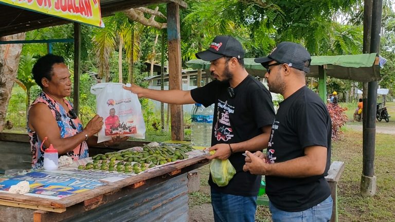 Bhakti Pemuda di Wilayah Saireri, Tim Baharudin Farawowan Menelusuri Kota Biak