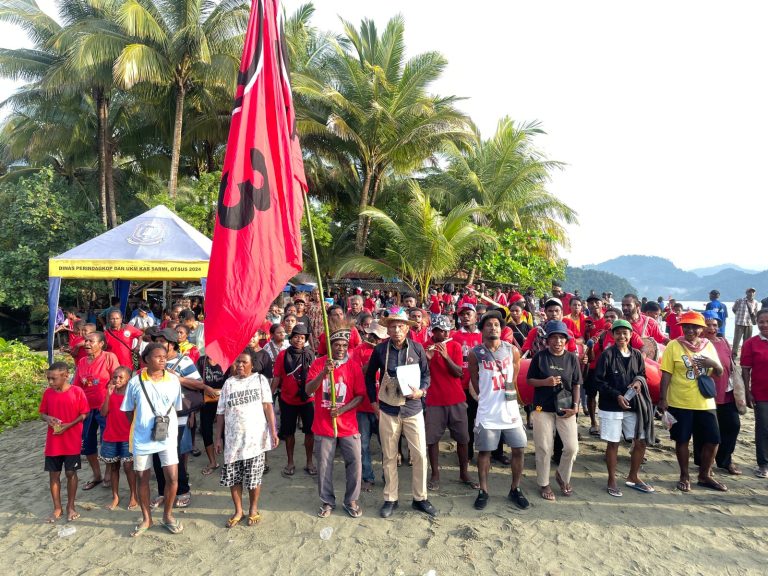 Deklarasi Dukungan Masyarakat Moi Tanah Merah ke Pasangan BTM-CK Warnai Pemanasan Jelang PSU Pilgub Papua