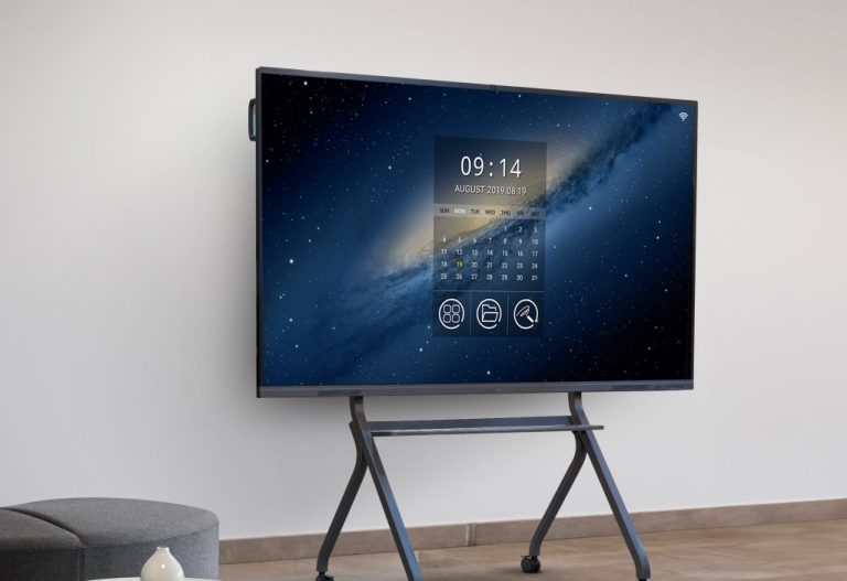 Akselerasi Digitalisasi: 172 Ribu Perangkat IFP Meluncur, Targetkan Pemerataan Pendidikan Hingga Indonesia Timur