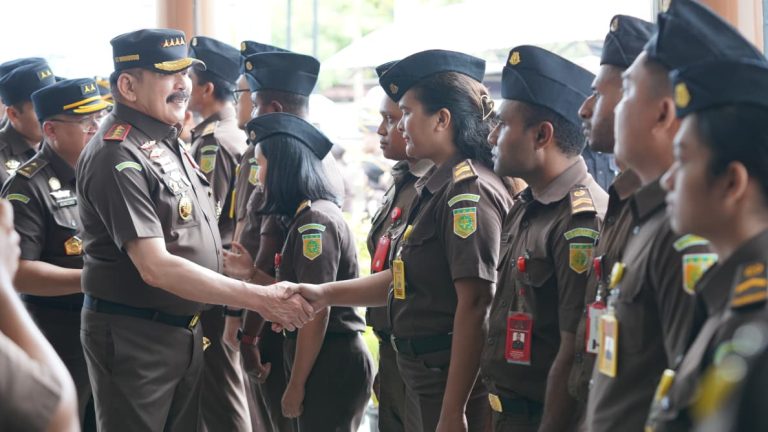 Kunker ke Kejati Papua, Jaksa Agung Tegaskan Penegakan Hukum Berkeadilan Jadi Kunci Sejahtera