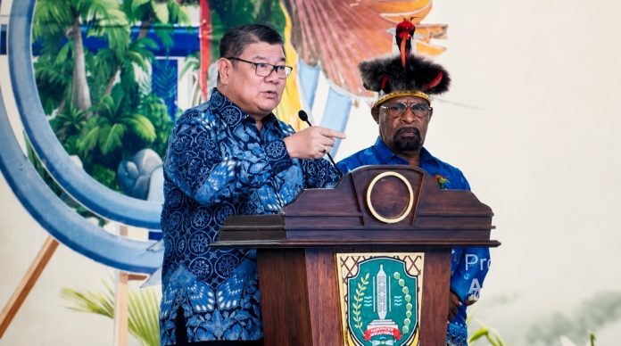 dubes seychelles Duta Besar Republik Seychelles untuk Indonesia H.E Nico Barito Bersama Bupati Jayapura Dr. Yunus Wonda,S.H,M.H dalam pembukaan FDS 2026 (3/9/2026)